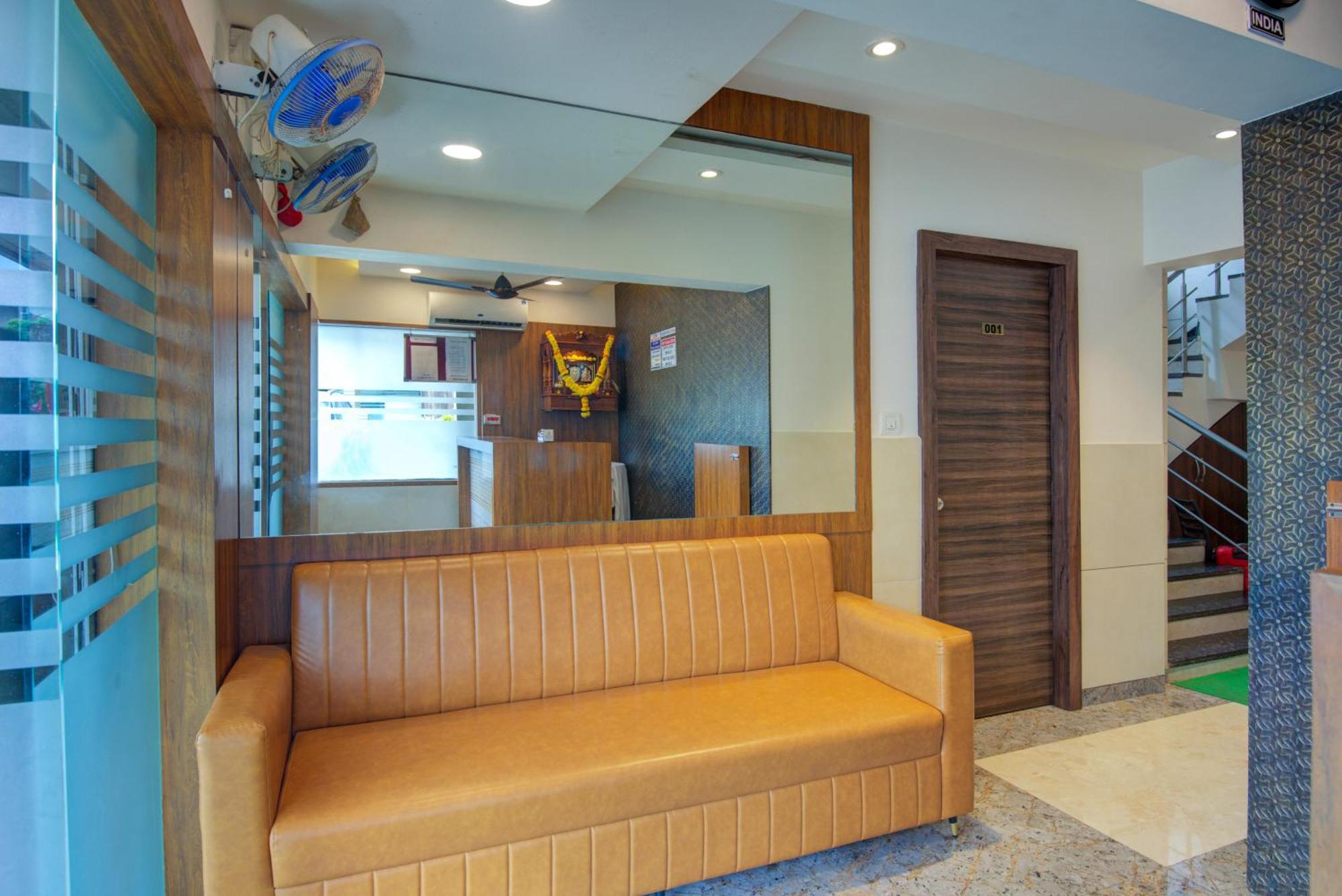 Hotel Galaxy Inn Navi Mumbai Exterior foto